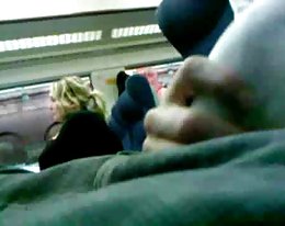 ルーレットチャットアジアは驚大企業のおっぱい